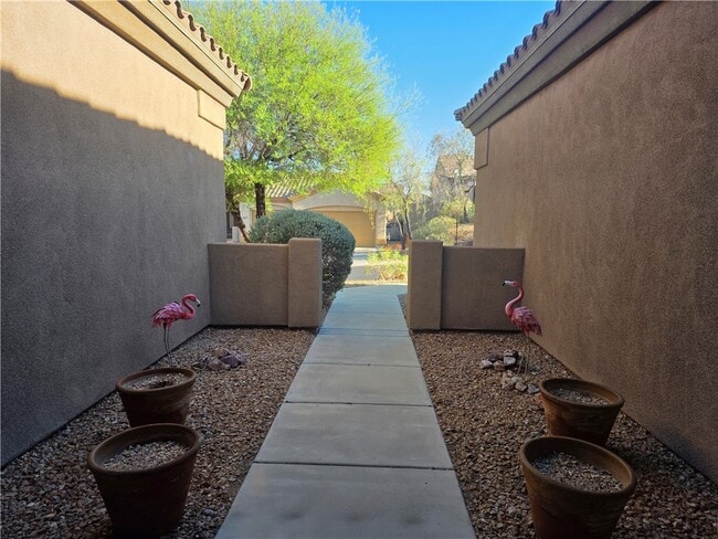 2842 Fort Silver Dr