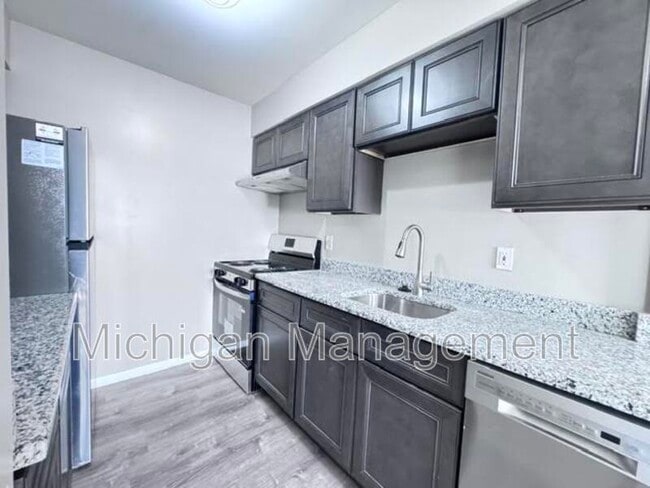 Photo - 4815 Briarwood Ave