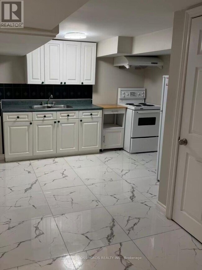 Photo - 16 Crosland Dr