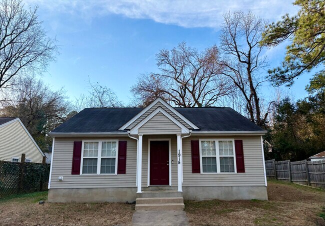 Photo - 1915 Birmingham Ave