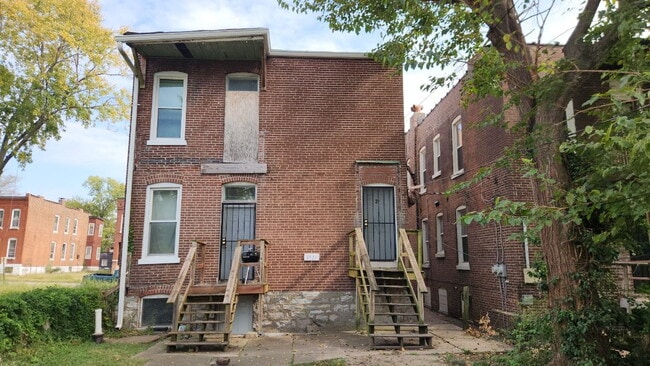 Photo - 3721 Iowa Ave