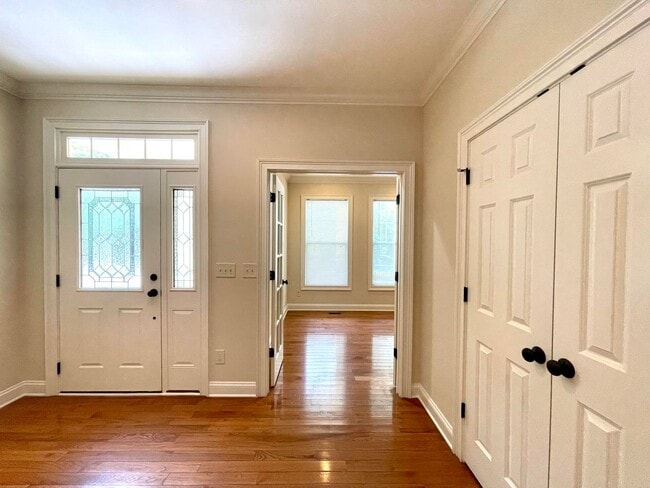 Photo - Large 5-bedroom house in Lake Hogan Farm near Chapel Hill schools!