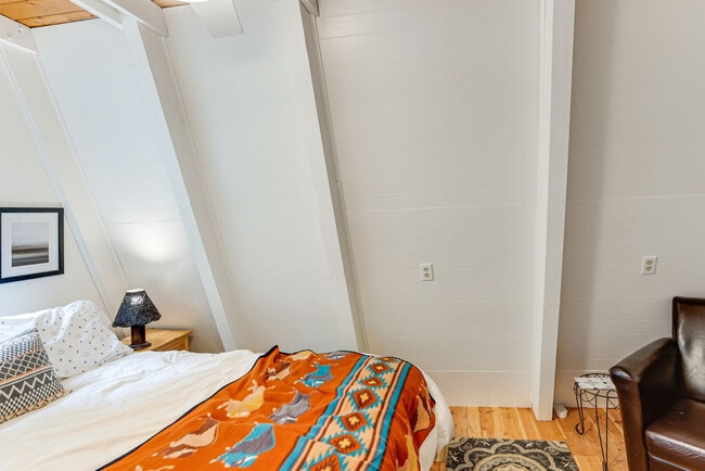 Photo - 420 N Pinecrest Dr Unit SI ID1603905P