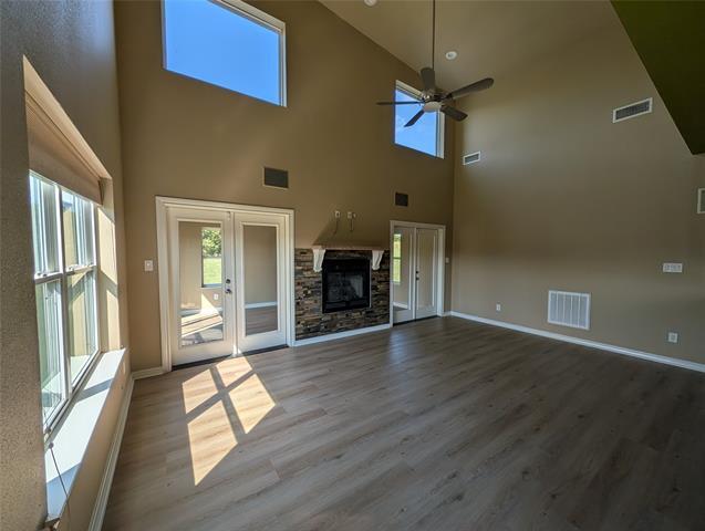 Photo - 10393 S State Hwy 78 House