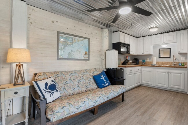 Photo - 312 Water St Unit SI ID1473611P