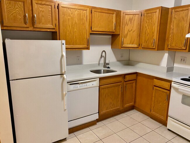 Photo - 20 Hanson St Condo Unit 3