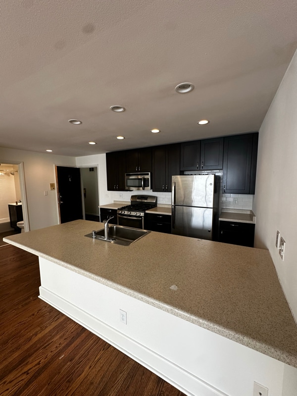 Photo - 1039 N Cass St Unit 13