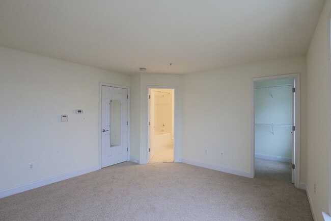 Photo - 803 McHenry St