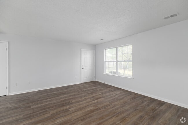 2BR, 1BA - 1,150SF - Living Area