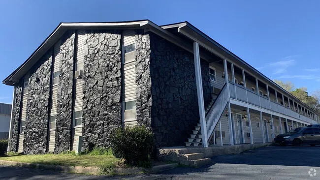 Building Photo - 608 Jack Warner Pkwy Rental
