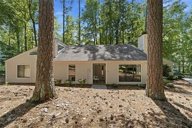 Photo - 505 Summerhill Pl