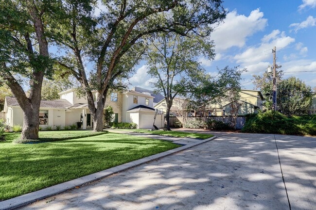 Photo - 1531 Auline Ln