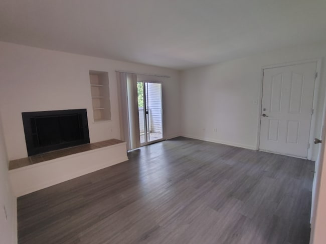 Building Photo - 600 Reusens Rd Rental