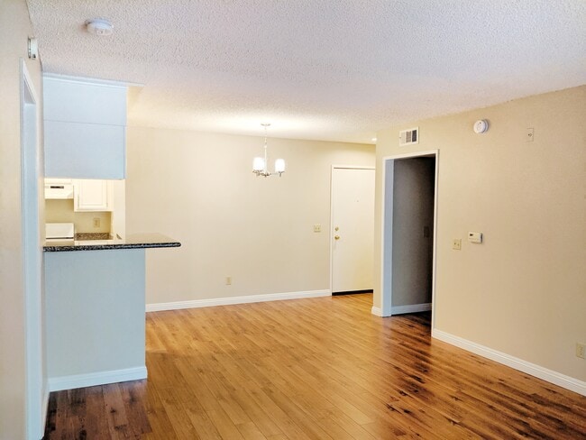 Available 2Bd/2Ba