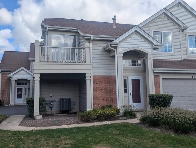 Photo - 432 E Thornhill Ln