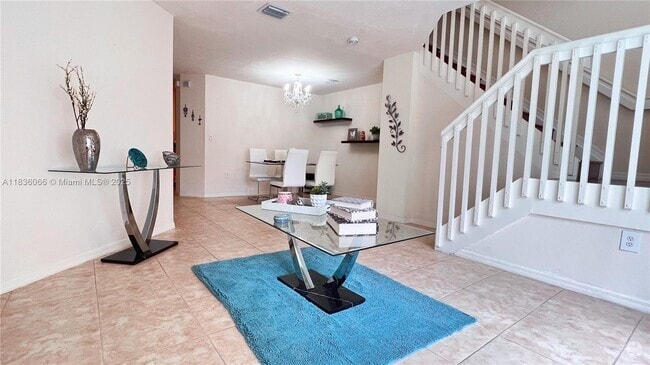 Building Photo - 12836 SW 30th St Rental