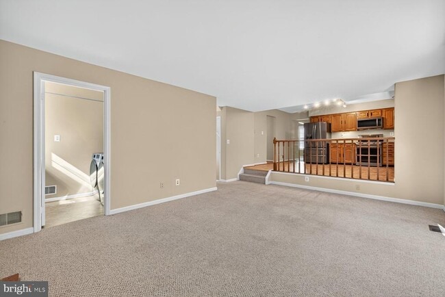 Photo - 8537 Hooes Rd