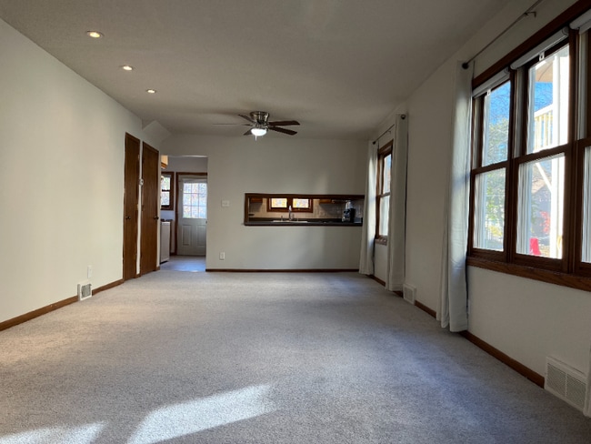 Photo - 4230 S 39th Ave