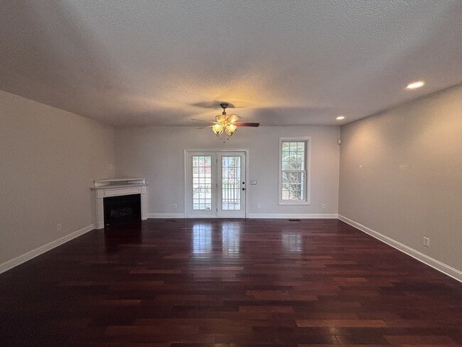 305 Juniper Creek Blvd
