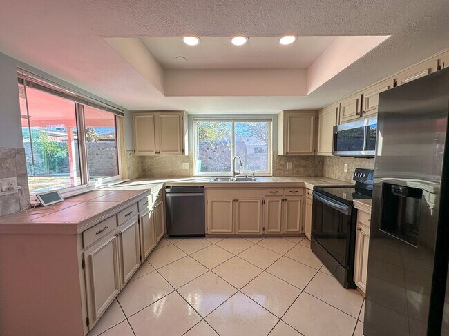 Photo - 6916 Polvadera Dr