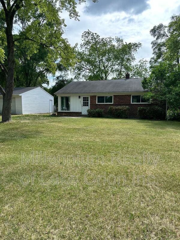 Photo - 4811 Summerhill Dr