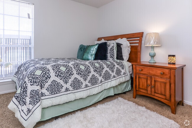 1BR, 1BA - Bianca
