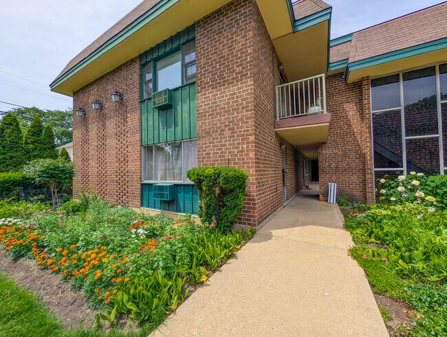 Photo - 444 Spring Rd Unit 12