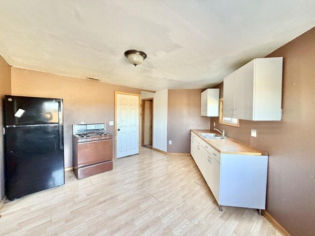 Photo - 9188 Old Hwy P Unit 1