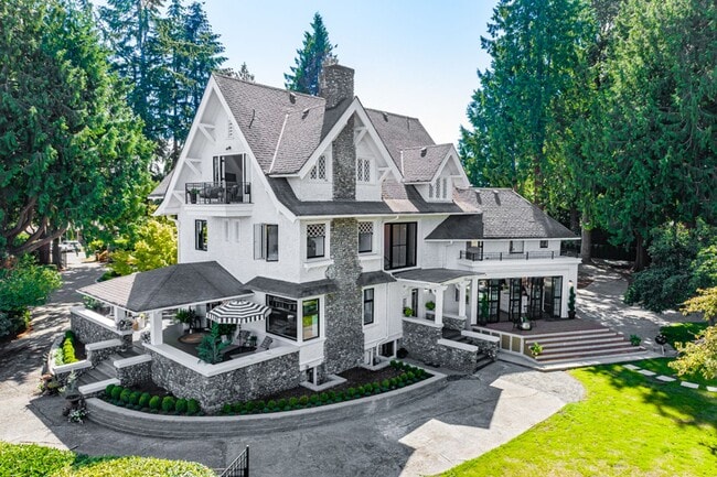 Building Photo - Seward Park Estate