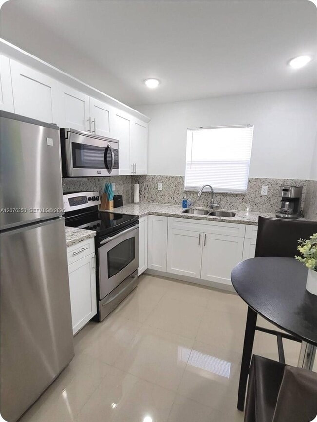 1723 Wiley St Unit XX