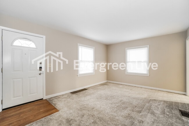 Photo - 2789 Howey Rd