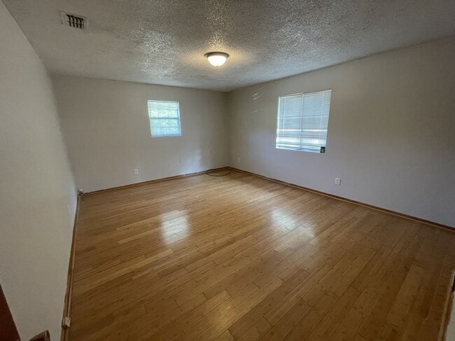 Photo - 3881 Strawberry Plains Rd