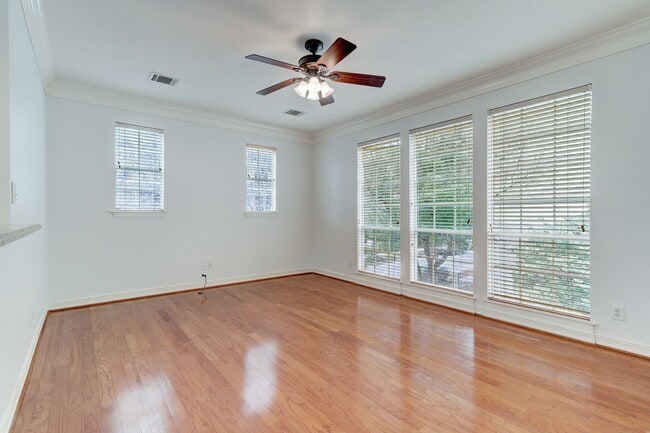Photo - 1415 Prospect St