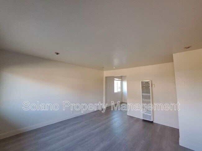 Photo - Brown Street Apartments