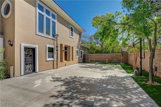 Building Photo - 3680 Belvedere Park Ln