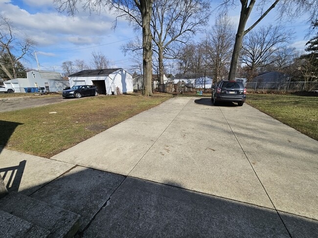 Photo - 3979 Gary Ave