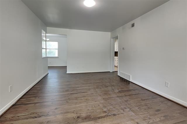 10907 Cotillion Dr