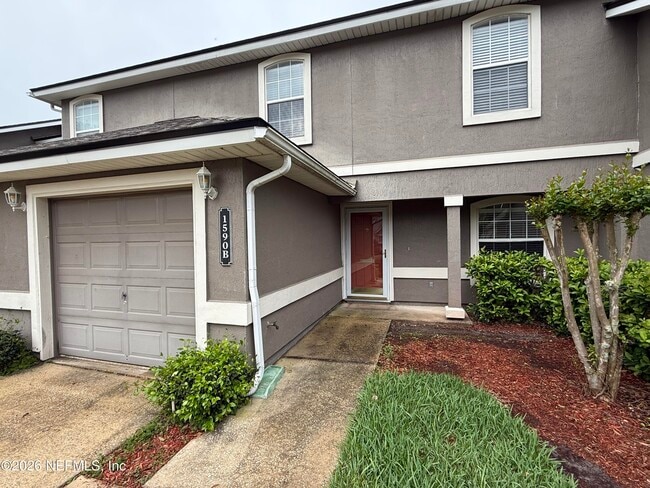 Photo - 1590 Vineland Cir