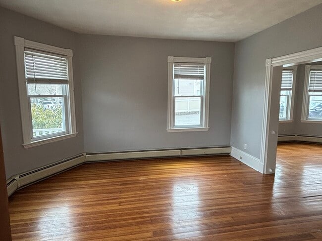 Photo - 179 Tremont St Unidad 1