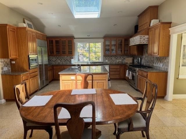 Photo - 102 Overhill Rd