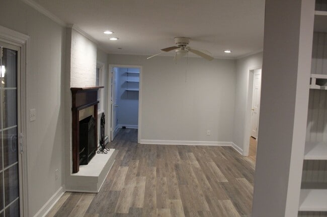 Photo - 3030 Studley Rd