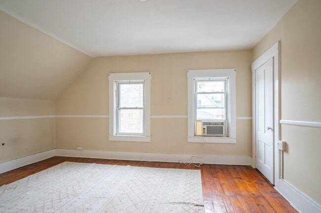 Photo - 459 Central St