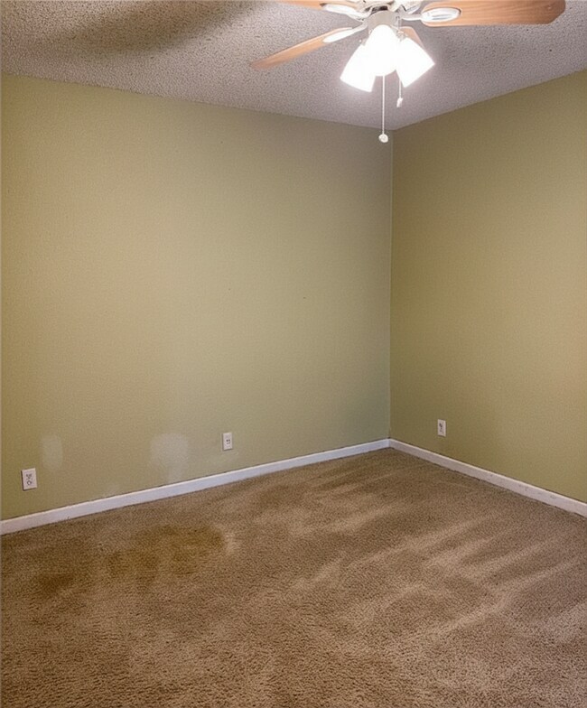 Photo - Spacious 2 Bed / 2 Bath Unit in Tulsa
