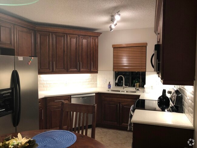 Building Photo - 5187 Europa Dr Unit A Rental