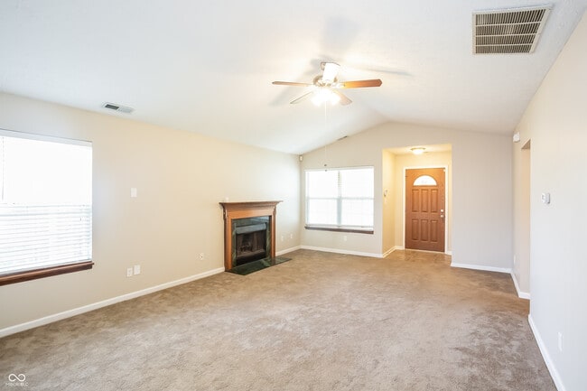 Photo - 2810 Braxton Dr