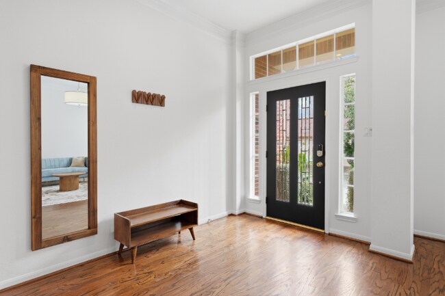 Photo - 4120 E Northampton Pl