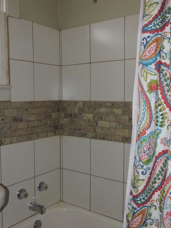 Photo - Garden District Cottage with lots of updates