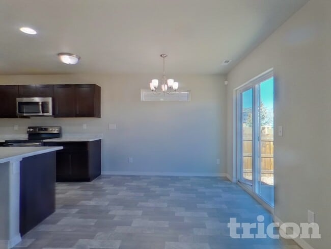 Photo - 705 Grissom Dr.