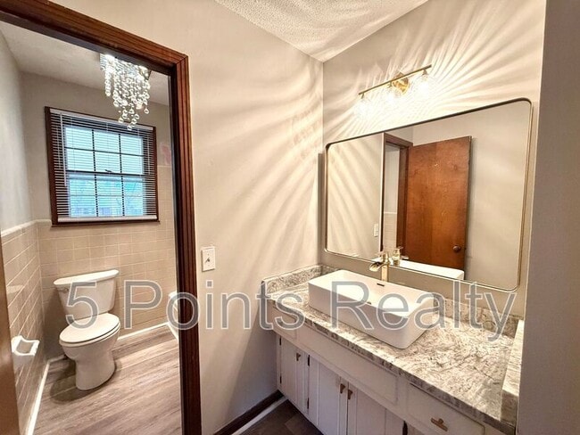 Photo - 102 Susan Ct Unit A