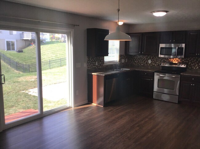 Photo - 1141 Promenade Drive